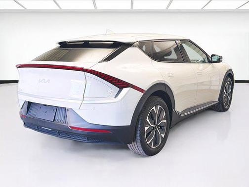 2024 Kia EV6 Light Long Range