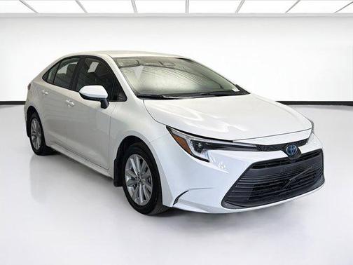 2024 Toyota Corolla Hybrid LE
