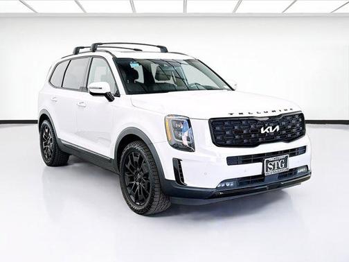 Glacial White Pearl 2022 Kia Telluride SX