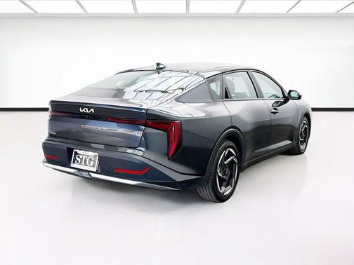 Interstellar Gray 2025 Kia K4 EX