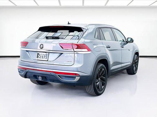 2022 Volkswagen Atlas Cross Sport 3.6L V6 SE w/Technology