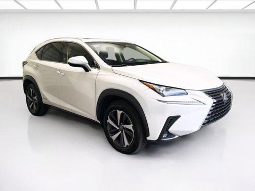 White Pearl 2018 Lexus NX 300h Base