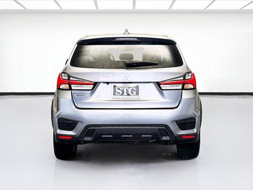 2024 Mitsubishi Outlander Sport SE