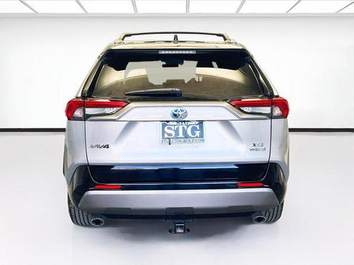 2019 Toyota RAV4 Hybrid SE