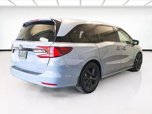 Gray Pearl 2023 Honda Odyssey Sport