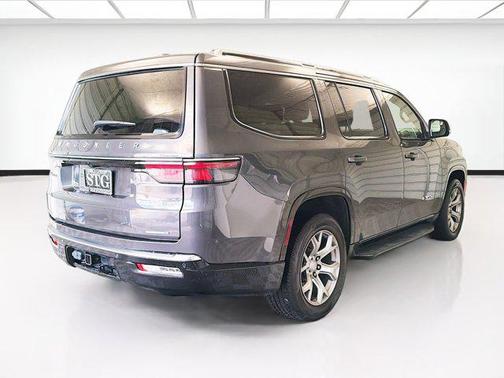 Baltic Gray Metallic Clearcoat 2022 Jeep Wagoneer Series II 4x4