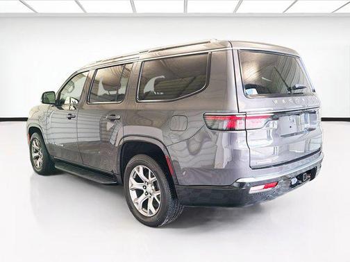 Baltic Gray Metallic Clearcoat 2022 Jeep Wagoneer Series II 4x4