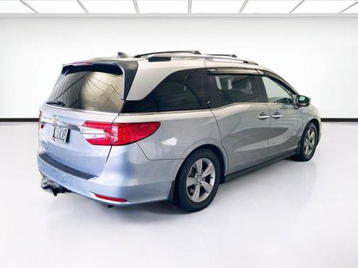 Lunar Silver Metallic 2019 Honda Odyssey EX-L