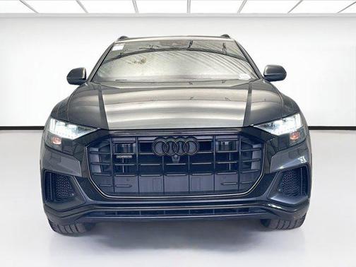 2021 Audi Q8 55 Premium Plus