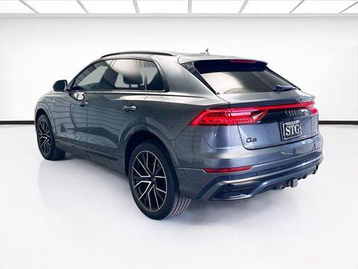 2021 Audi Q8 55 Premium Plus
