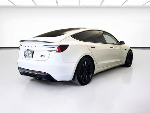 Pearl White Multi-Coat 2025 Tesla Model 3 Performance