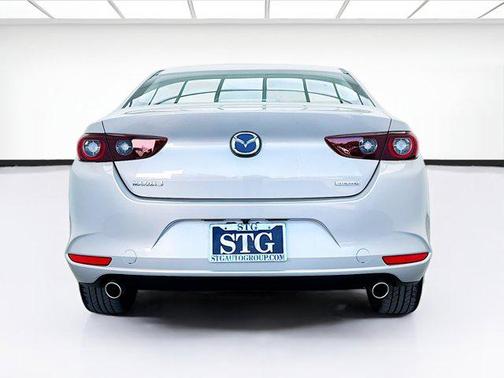 Platinum Quartz Metallic 2024 Mazda Mazda3 2.5 S Select Sport