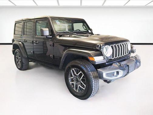 Black Clearcoat 2025 Jeep Wrangler 4-Door Sahara 4x4
