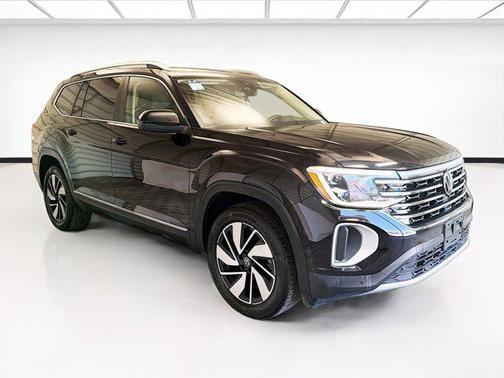 Deep Black Pearl 2025 Volkswagen Atlas 2.0T SEL