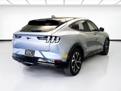 2022 Ford Mustang Mach-E Premium