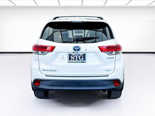 2019 Toyota Highlander Hybrid XLE