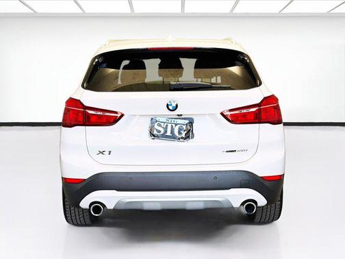 2021 BMW X1 sDrive28i