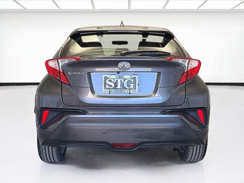 2018 Toyota C-HR XLE Premium