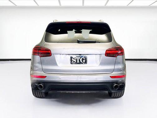 2015 Porsche Cayenne E-Hybrid S