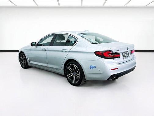 2021 BMW 530e Base