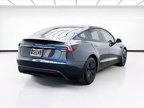 Deep Blue Metallic 2025 Tesla Model 3 Long Range