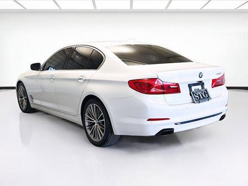 2018 BMW 540 540i