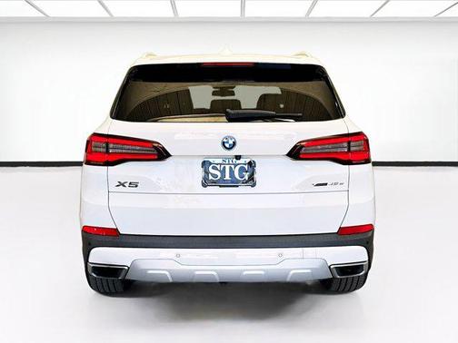 2022 BMW X5 PHEV xDrive45e