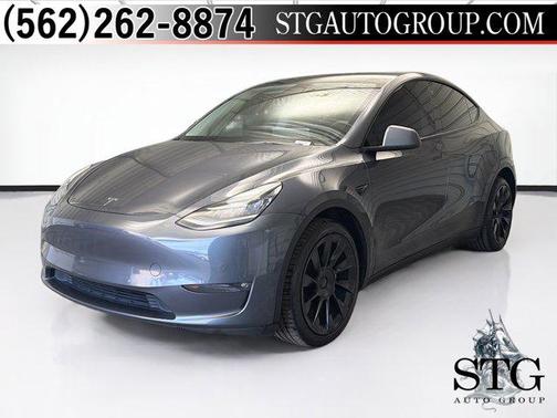 2022 Tesla Model Y Long Range Dual Motor All-Wheel Drive