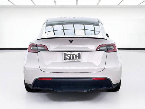 2023 Tesla Model Y Performance Dual Motor All-Wheel Drive