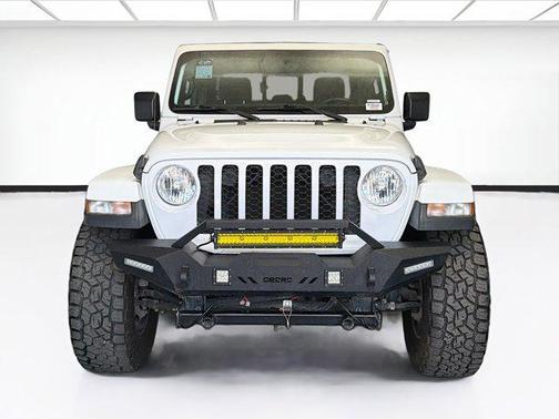 Bright White Clearcoat 2021 Jeep Gladiator Sport S