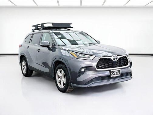 2021 Toyota Highlander LE