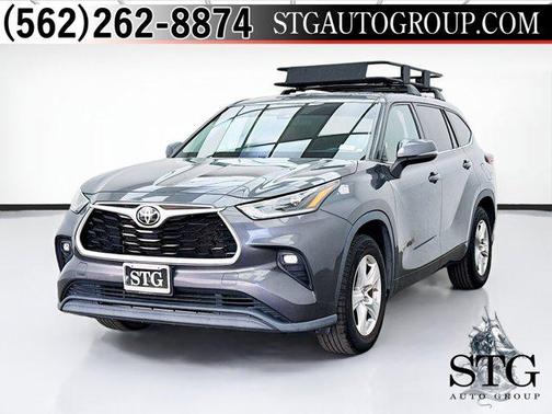 2021 Toyota Highlander LE