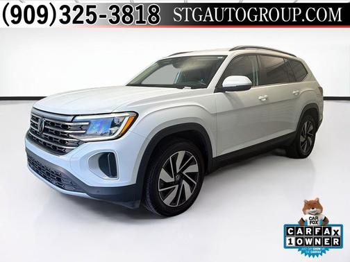Pure White 2024 Volkswagen Atlas 2.0T SE w/Technology 4MOTION