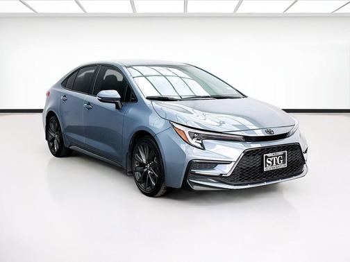 Celestite 2025 Toyota Corolla SE