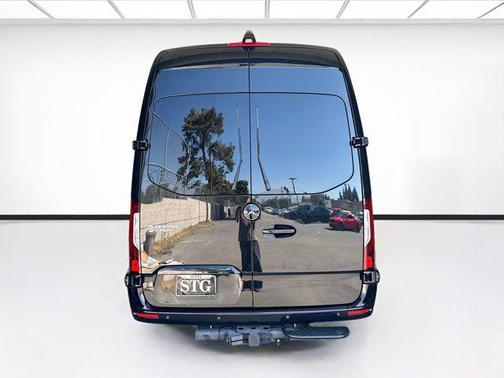 Black 2022 Mercedes-Benz Sprinter 2500 High Roof