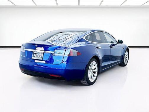 2019 Tesla Model S Base