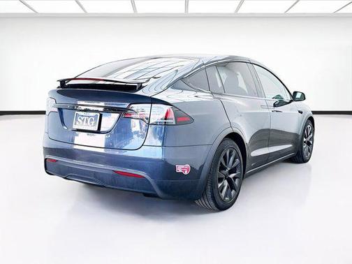 2024 Tesla Model X Long Range