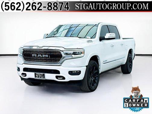 Bright White Clearcoat 2022 RAM 1500 Limited