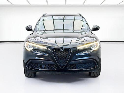 2020 Alfa Romeo Stelvio Base