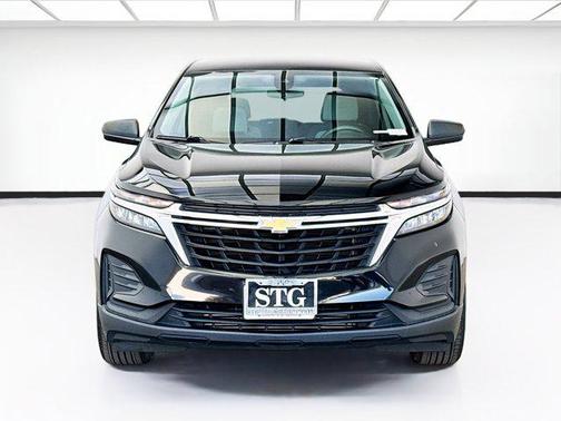 Mosaic Black Metallic 2022 Chevrolet Equinox LS