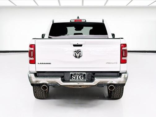 Bright White Clearcoat 2024 RAM 1500 Laramie