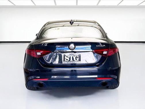 2023 Alfa Romeo Giulia Sprint RWD