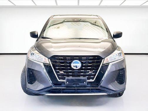 2023 Nissan Kicks S