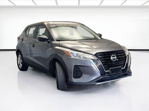 2023 Nissan Kicks S