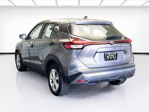 2023 Nissan Kicks S