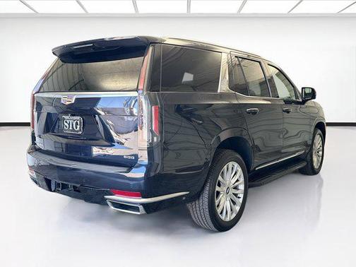 2021 Cadillac Escalade Luxury