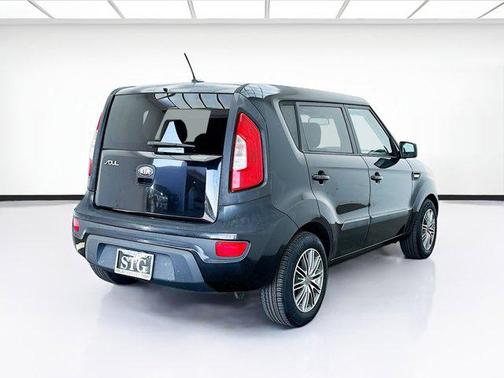 2013 Kia Soul Base