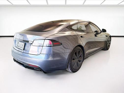 Midnight Silver Metallic 2022 Tesla Model S Base