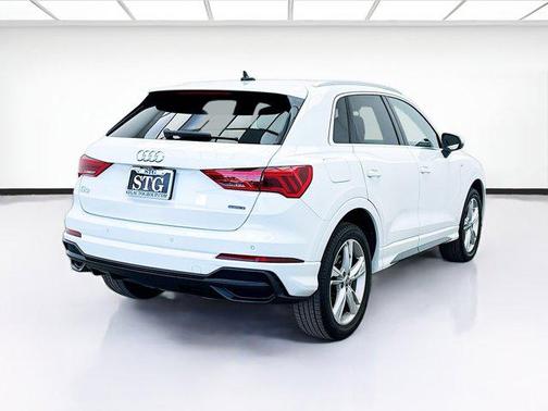 2021 Audi Q3 45 S line Premium