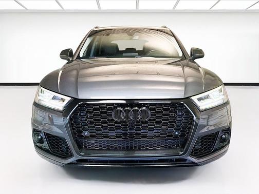 Gray Metallic 2019 Audi Q5 2.0T Premium Plus